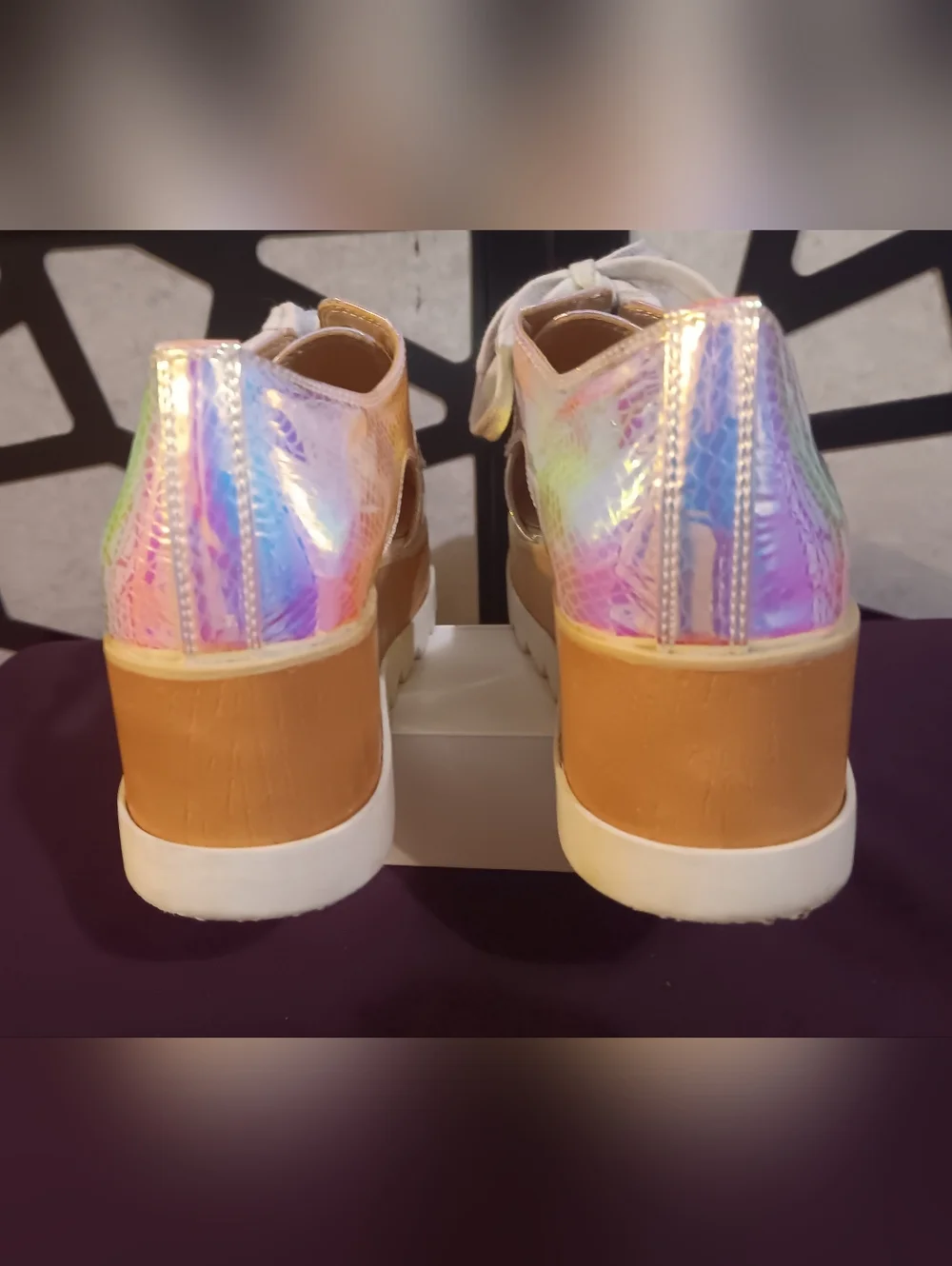 ALDO - Iridescent Snakeskin Lace-Up Cutout Platform Shoe - Women's 8 (US) - Picture 4 of 8